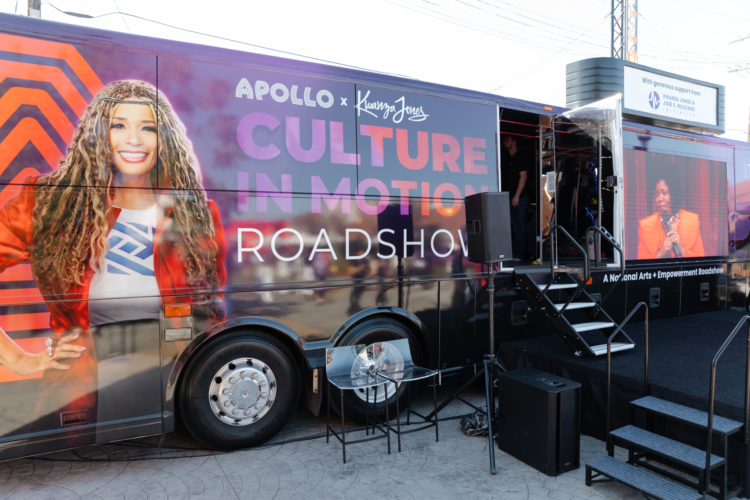 2026_01_31-CultureInMotion-CommunityActivation-TheBeehive-CS-0046