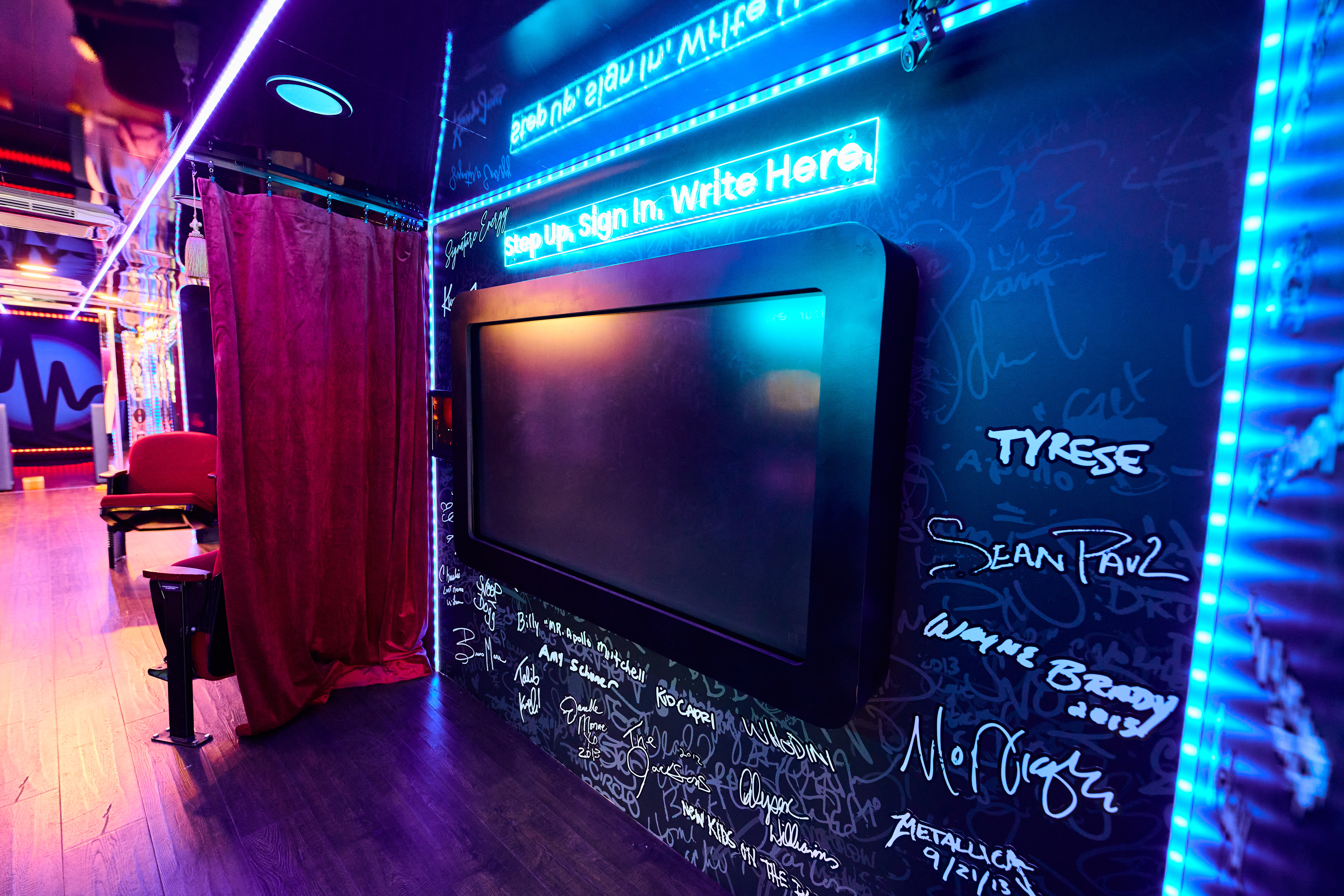 Wall of Signatures